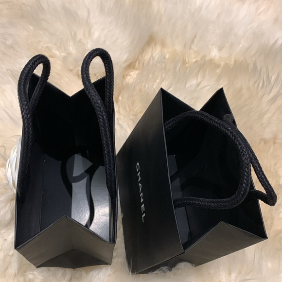 Set of 2 Chanel Shopping Bags Black authentic - Picture 7 of 9